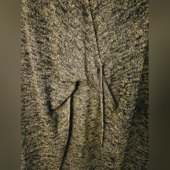 Anthropologie Women's Postmark Grey Long Knit hi-low v-neck pullover cardigan - Picture 2 of 10